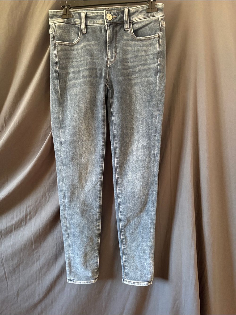American Eagle Outfitters Light Grey Skinny Jeans